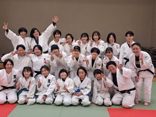 �V�������q�_���𗬗��K��